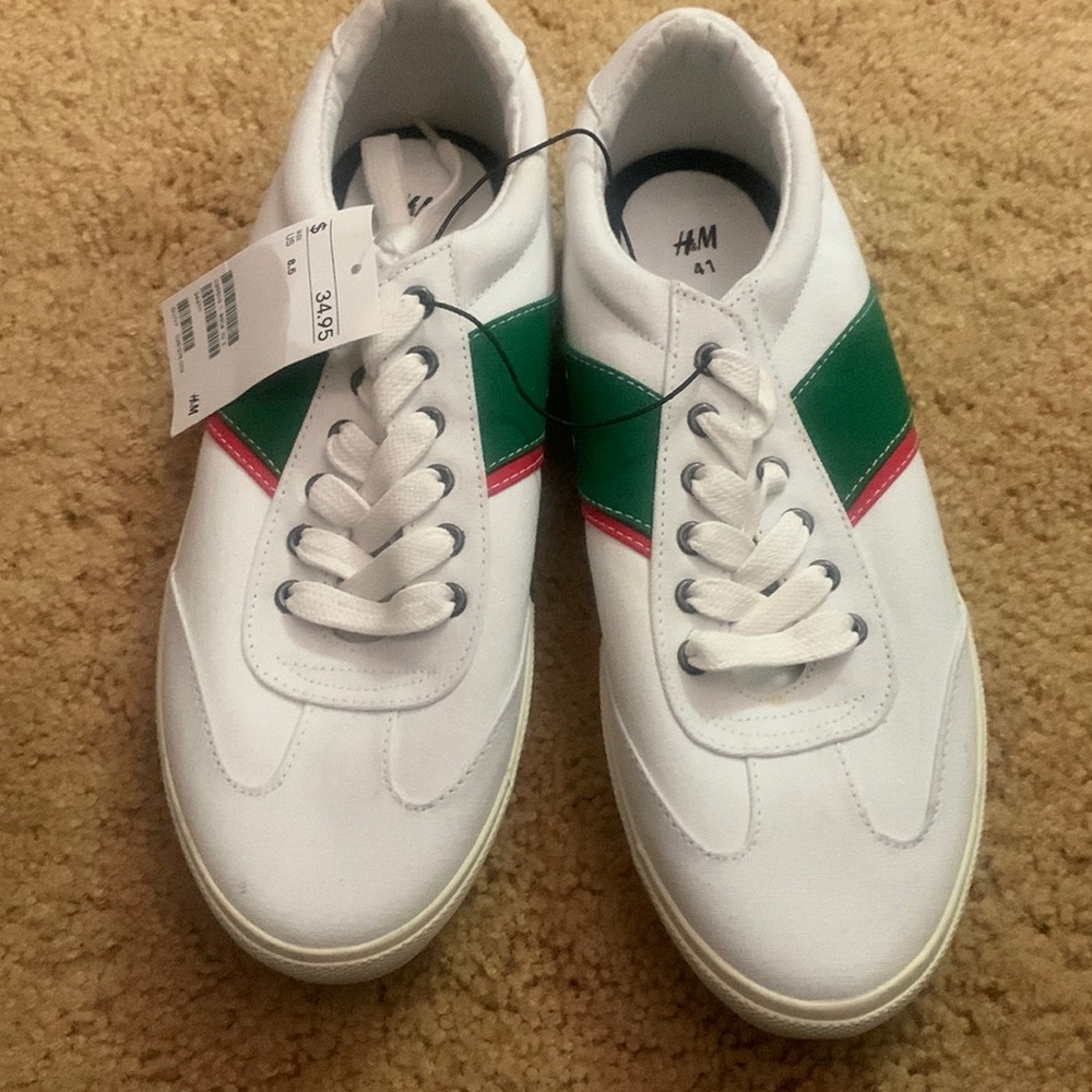 H&M green red stripe shoes
